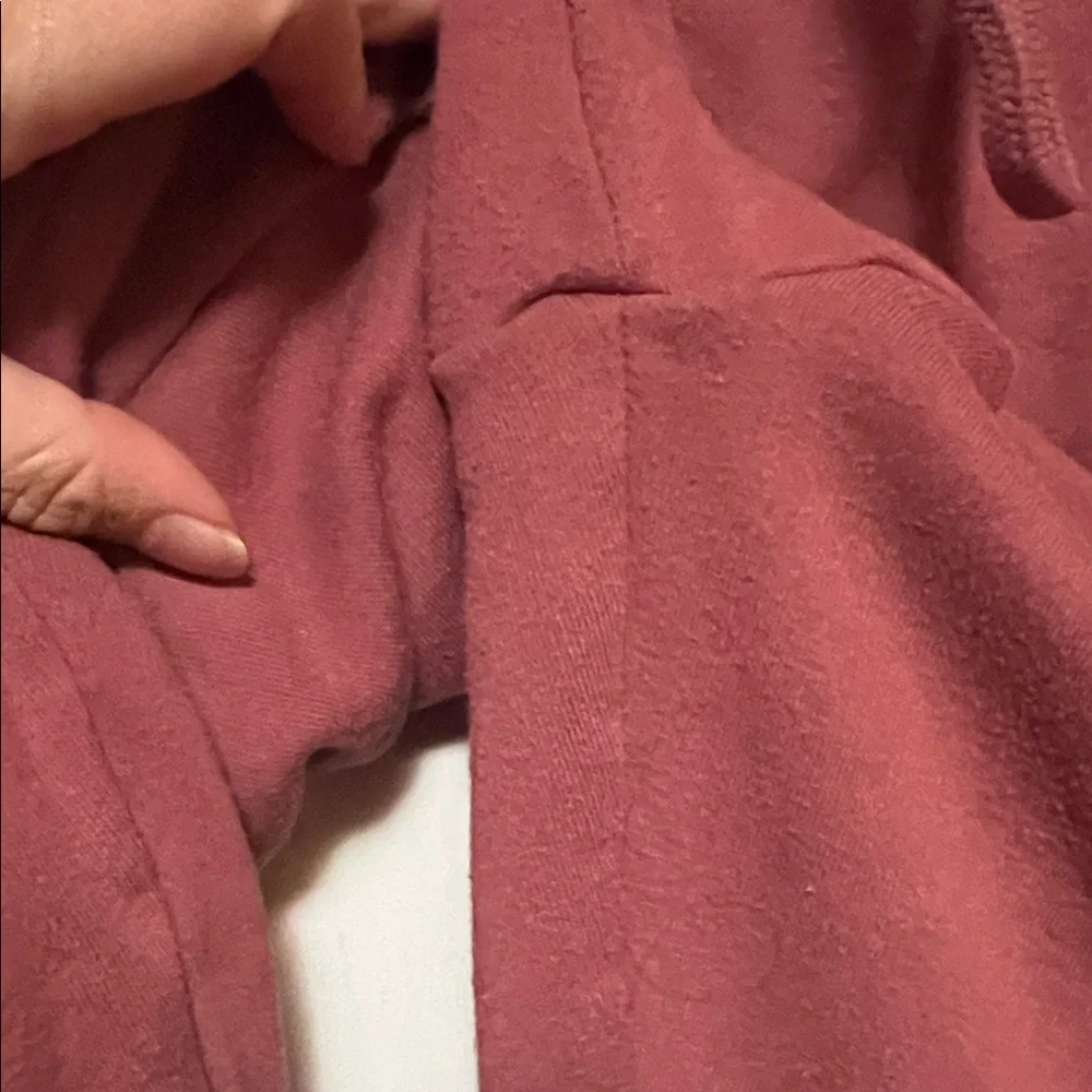 PINK vs Mauve sweatsuit - Picture 8 of 13